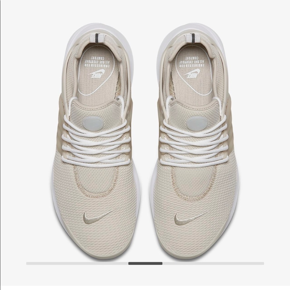 Tan/cream Nike presto
